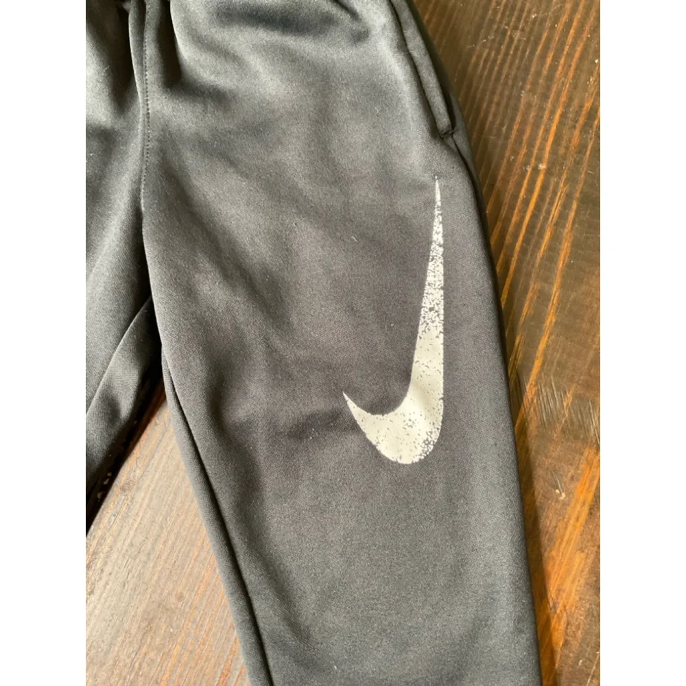 2T Nike Boy Winter Bundle with Jacket long sleeves and pants